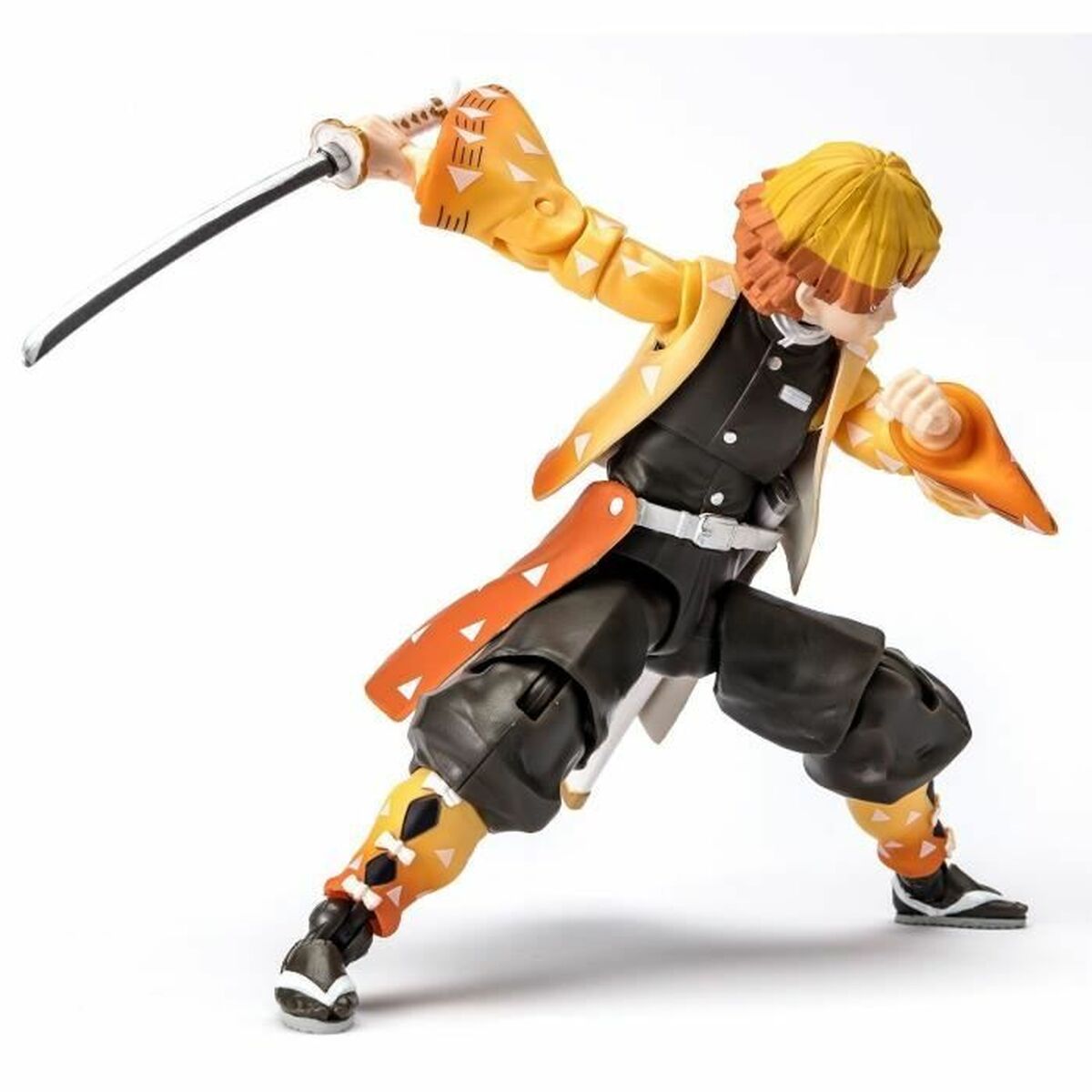 Samlet figur Bandai Demon Slayer Zenitsu Agatsuma